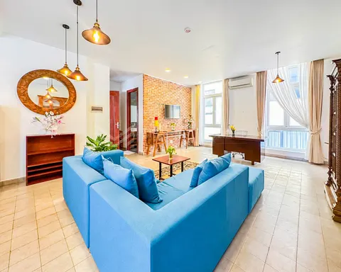 2 bedroom Renovated Apartment in BKK1 area, photo 4