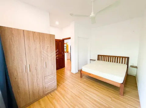2 Bedroom Renovated apartment in Tonle Bassac Chamkarmon, photo 3