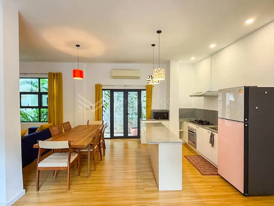 2 Bedroom Renovated apartment in Tonle Bassac Chamkarmon, photo 12