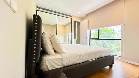 3 Bedroom Condominium For Rent in Tonle Bassac, photo 2