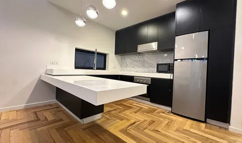 3 Bedroom Condominium For Rent in Tonle Bassac, photo 5
