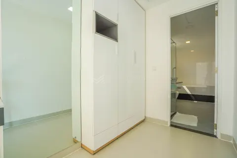1-Bedroom Apartment for Rent in BKK1, Phnom Penh — photo 5