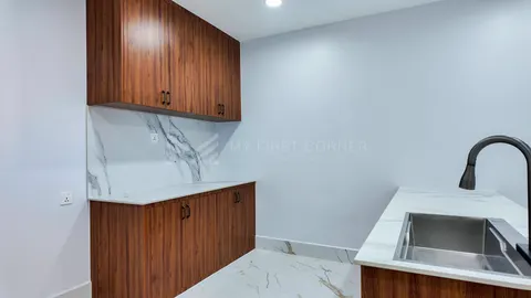 1-Bedroom Commercial Building for Rent in BKK1, Phnom Penh — photo 4
