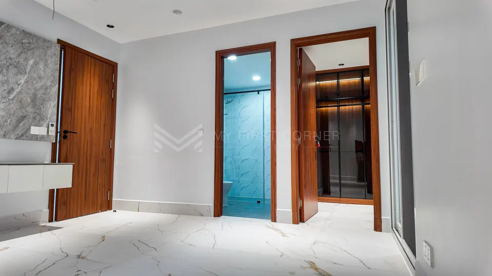 1-Bedroom Commercial Building for Rent in BKK1, Phnom Penh — photo 8