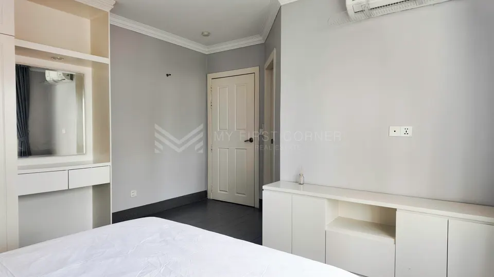 2-Bedroom Apartment for Rent in BKK1, Phnom Penh — photo 9