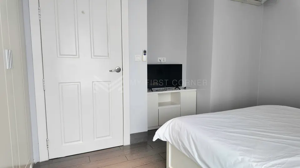 2-Bedroom Apartment for Rent in BKK1, Phnom Penh — photo 11