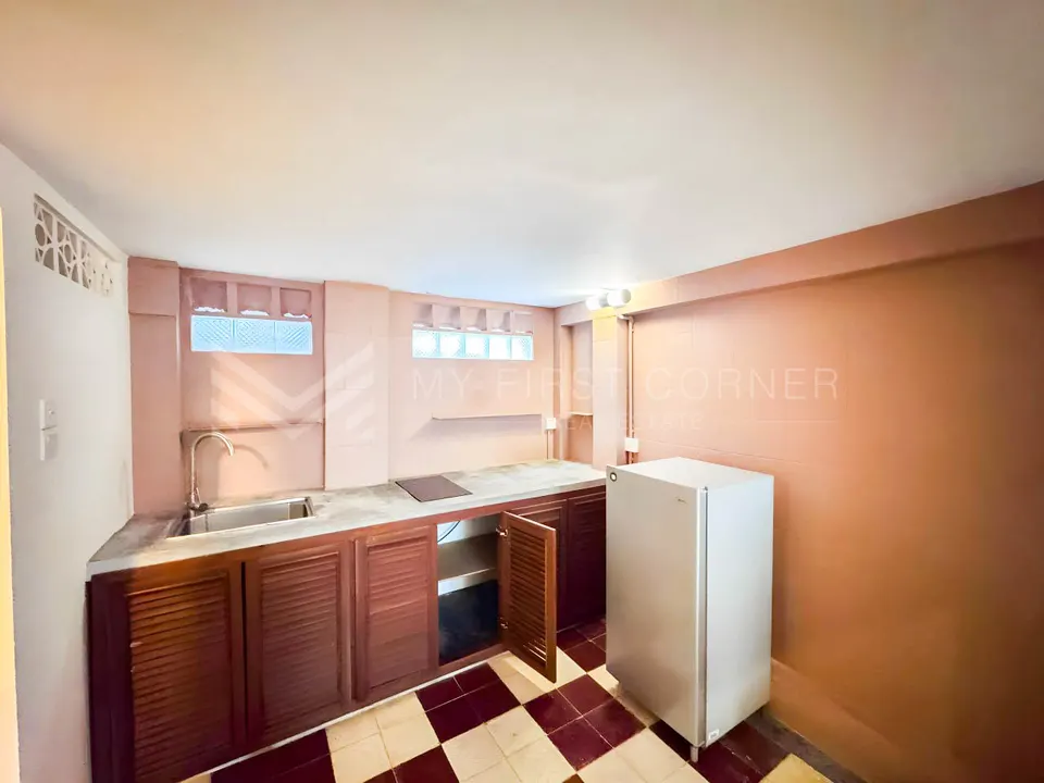 1-Bedroom Apartment for Rent in Daun Penh, Phnom Penh — photo 7