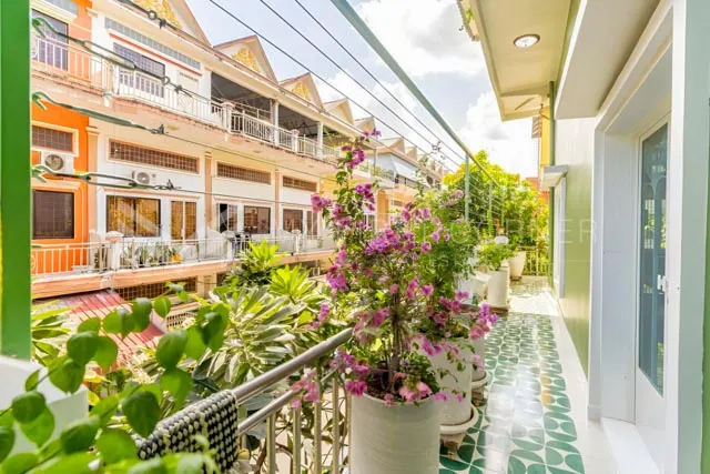 3-Bedroom Apartment for Rent in Daun Penh, Phnom Penh — photo 8