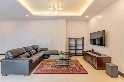 3-Bedroom Apartment for Rent in Daun Penh, Phnom Penh — photo 2