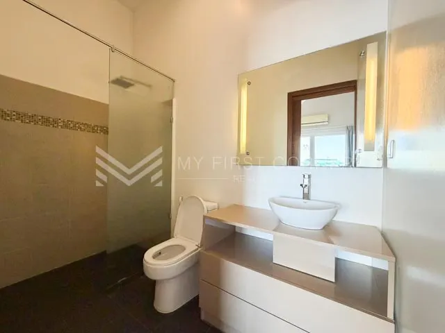 3-Bedroom Apartment for Rent in Daun Penh, Phnom Penh — photo 8