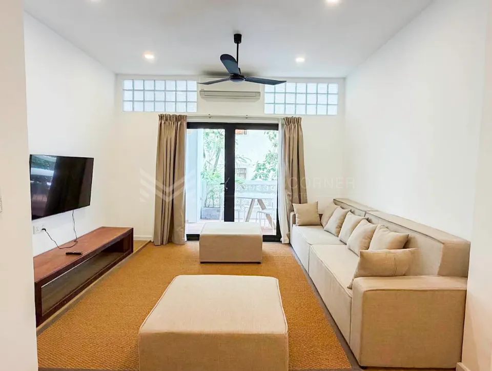4-Bedroom Apartment for Rent in Daun Penh, Phnom Penh — photo 10