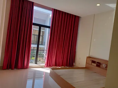 Five-Bedroom Polaris 2 Shophouse to Rent, Chbar Ampov, photo 3