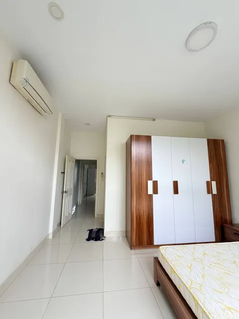 Four-Bedroom Furnished LA Link House to Rent, Boeung Snor, photo 3