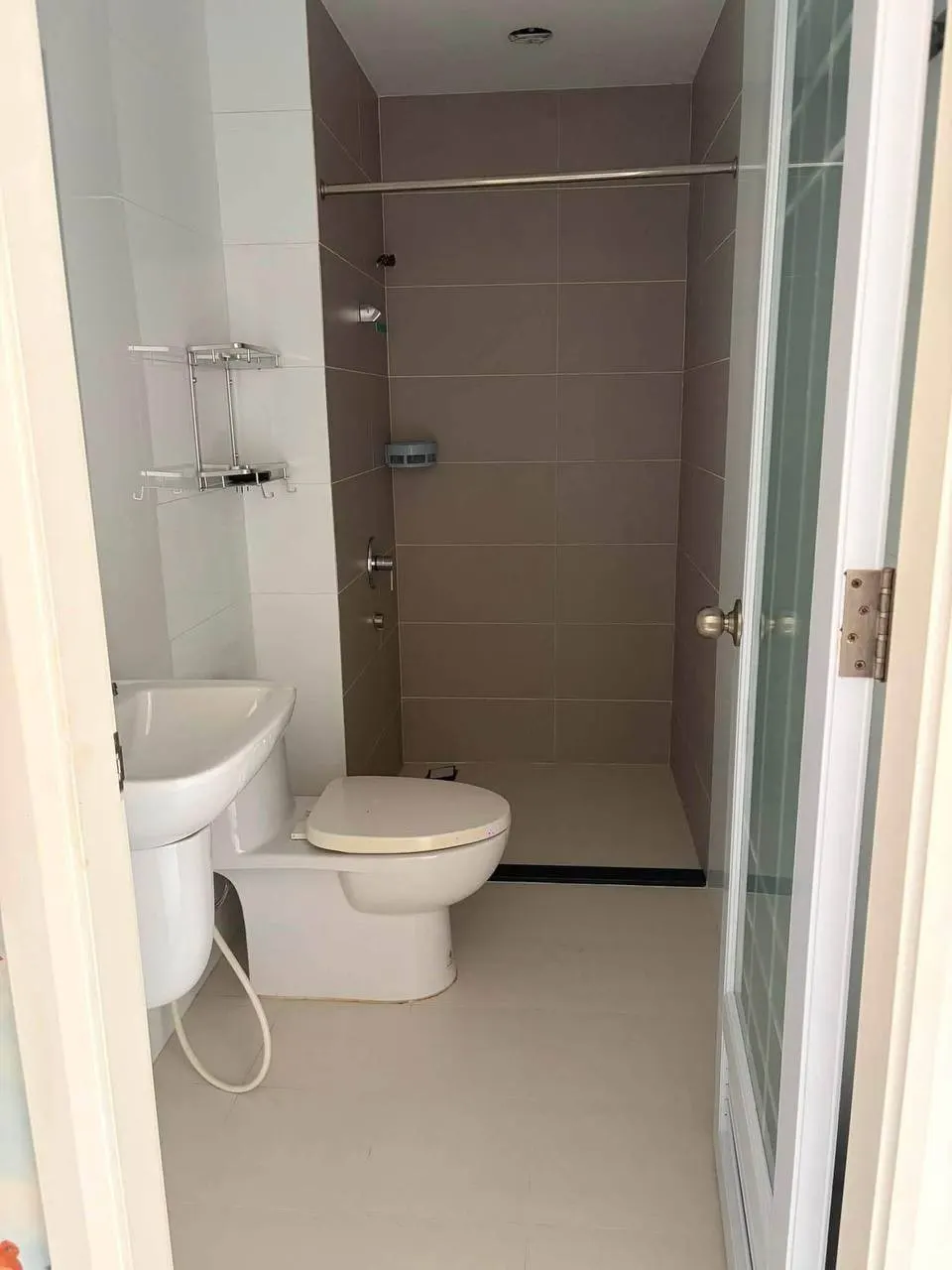 Four Bedroom Shophouse to Let, Boeung Snor, photo 6