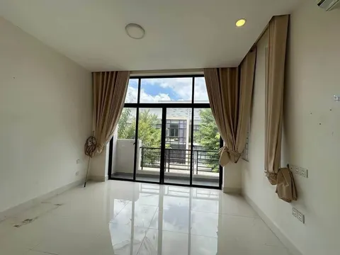 Four-Bedroom Shophouse To Rent With Built-Ins, Boeung Snor, photo 5