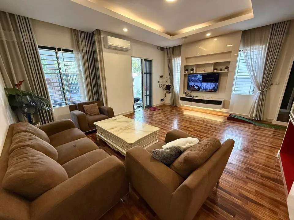 Four Bedroom Twin Villa to Let, Veal Sbov, photo 6