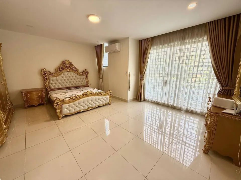 Four Bedroom Twin Villa to Let, Veal Sbov, photo 8
