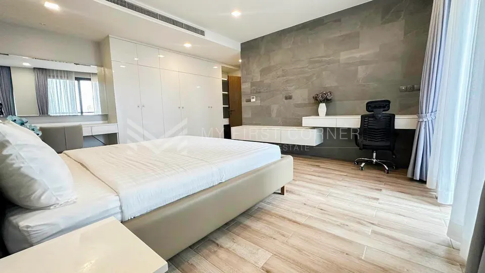 Luxury 3bedroom service apartment for rent in Bkk1, photo 9