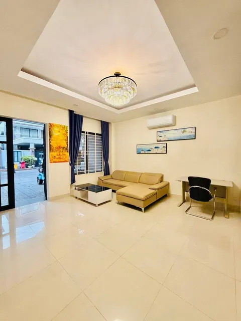 Part-Furnished Veal Sbov Shophouse, 4 Beds, $450 Monthly, photo 4