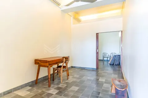 Renovated 3 bedroom Apartment For Rent at Daun Penh Chey Chamneas, photo 3