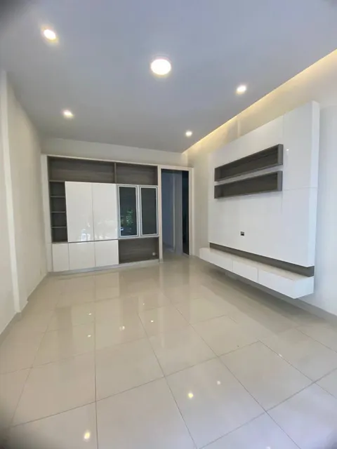 Shophouse for Office or Living to Rent, Polaris 2, photo 2