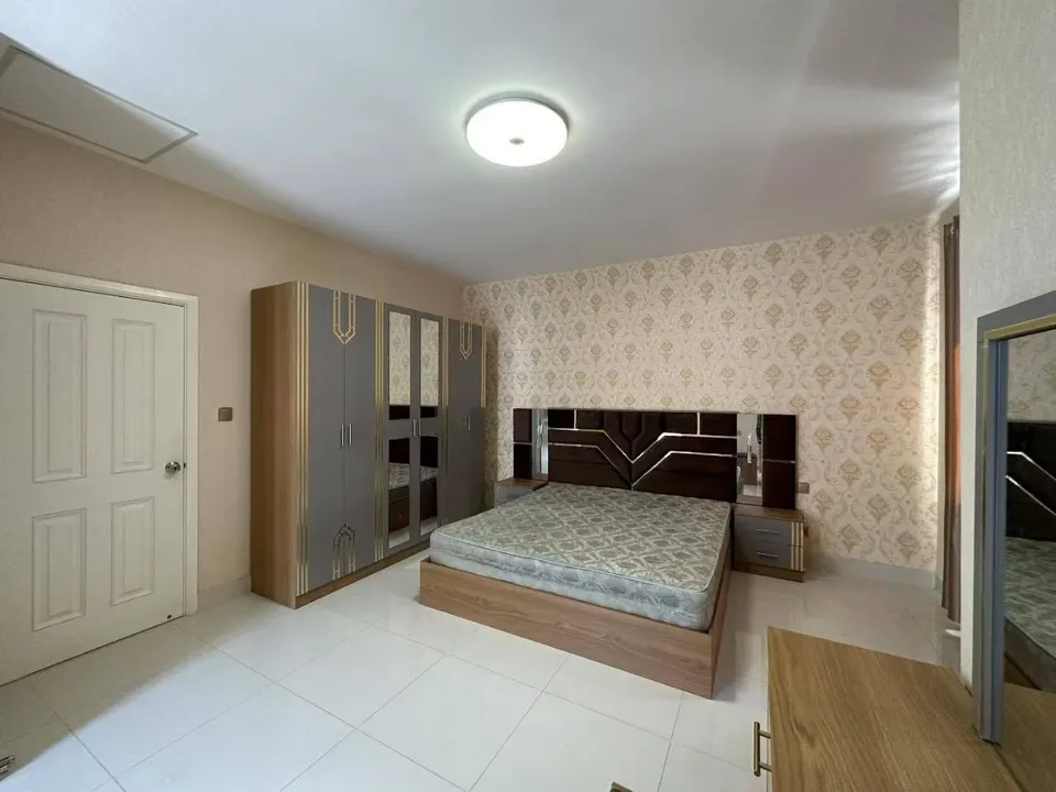 Spacious Three-Storey Twin Villa To Rent, Veal Sbov, photo 7