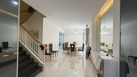 Spacious Twin Villa Rental, Boeung Snor, $1,500 Monthly, photo 3