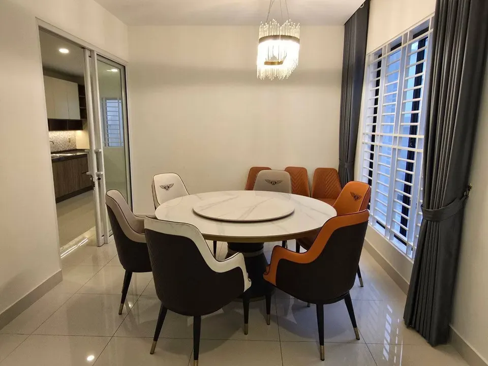 Stylish Four-Bedroom Link House to Rent, Boeung Snor, photo 6
