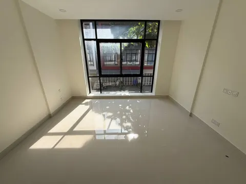 Tidy shophouse rental with fitted kitchen, Borey Peng Huot Boeung Snor, photo 3