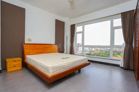 1-Bedroom Apartment for Rent in Tonle Bassac, Phnom Penh — photo 3