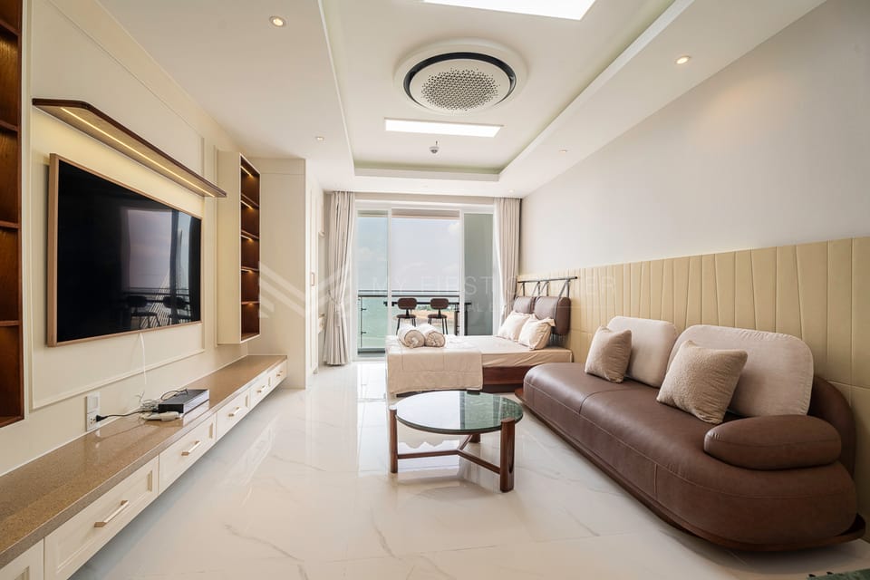 1-Bedroom Condo for Rent in Tonle Bassac, Phnom Penh