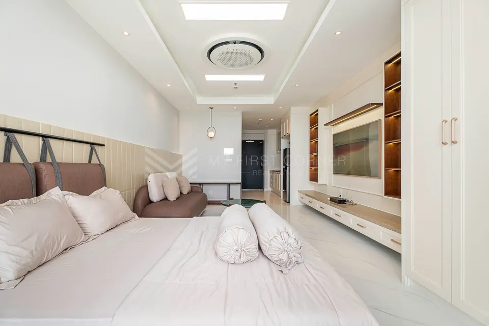 1-Bedroom Condo for Rent in Tonle Bassac, Phnom Penh — photo 8