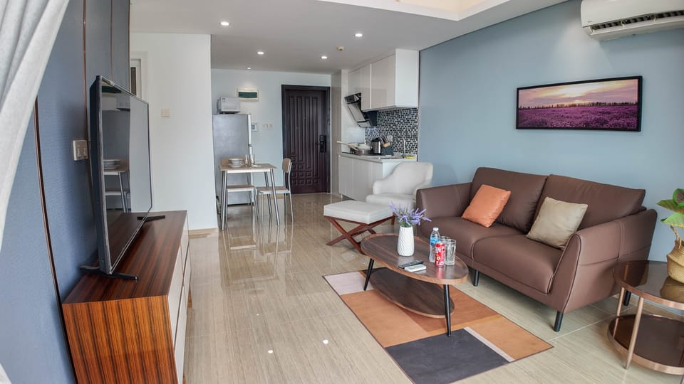 2-Bedroom Apartment for Rent in Tonle Bassac, Phnom Penh