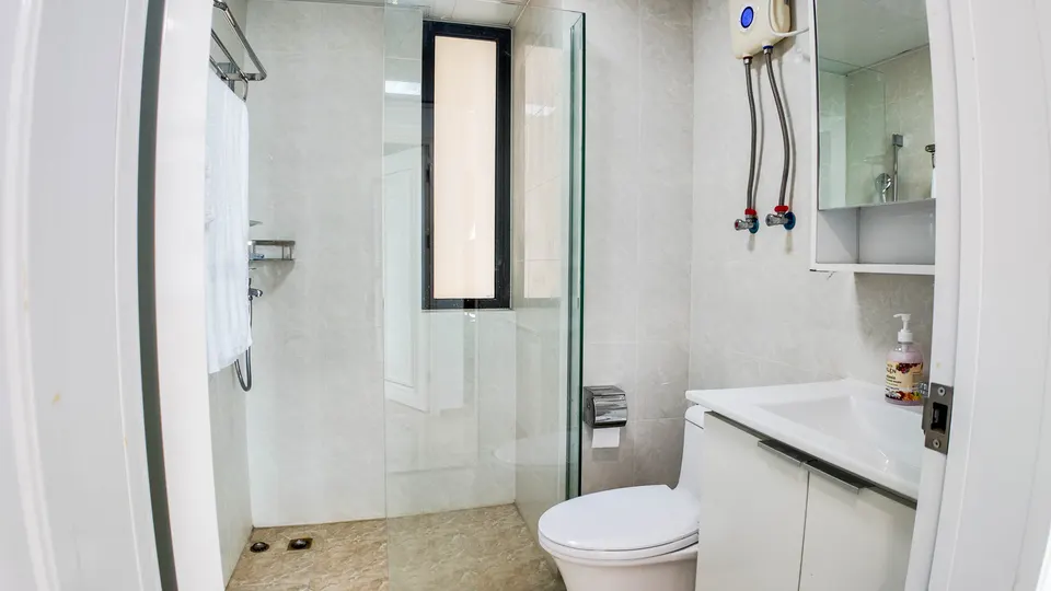 2-Bedroom Apartment for Rent in Tonle Bassac, Phnom Penh — photo 8