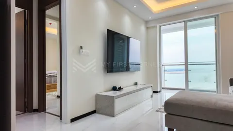 2-Bedroom Condo for Rent in Tonle Bassac, Phnom Penh — photo 2