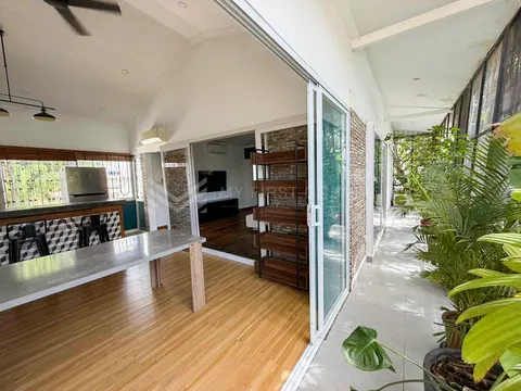 3-Bedroom Apartment for Rent in Tonle Bassac, Phnom Penh — photo 4